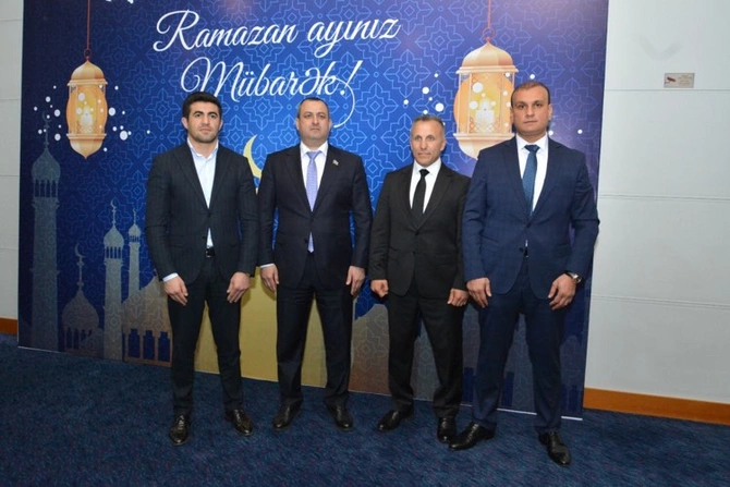 “Benilüks” və “Dayaq” şəhid ailələri və qazilərə iftar verdi — FOTOLAR
