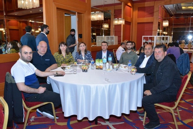 “Benilüks” və “Dayaq” şəhid ailələri və qazilərə iftar verdi — FOTOLAR