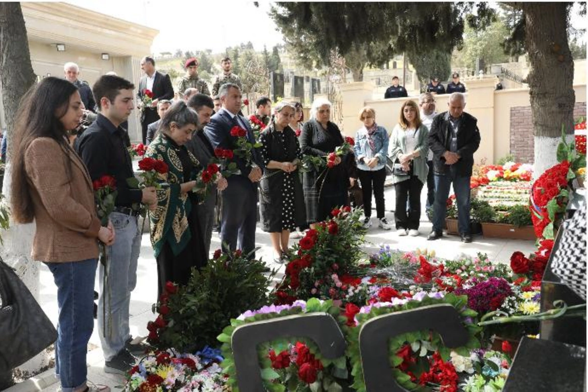 Xırdalan şəhidlərinin mövlud günləri qeyd olundu — FOTOLAR
