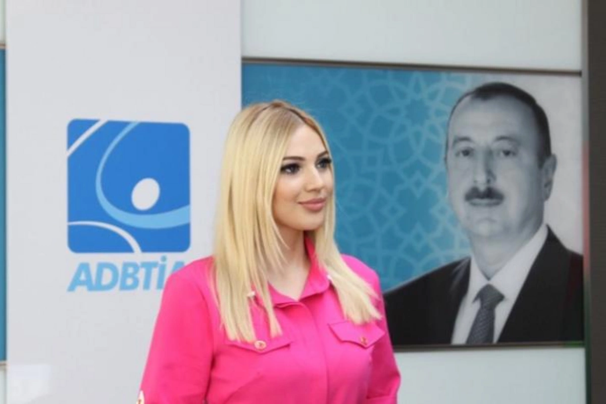 Tanınmış PR mütəxəssisləri tələbələrə kommunikasıyanın əhəmiyyətinə dair təlim keçib — FOTOLAR