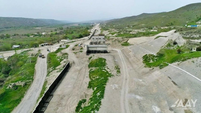 Xudafərin-Qubadlı-Laçın avtomobil yolunun tikintisi davam edir — FOTOLAR