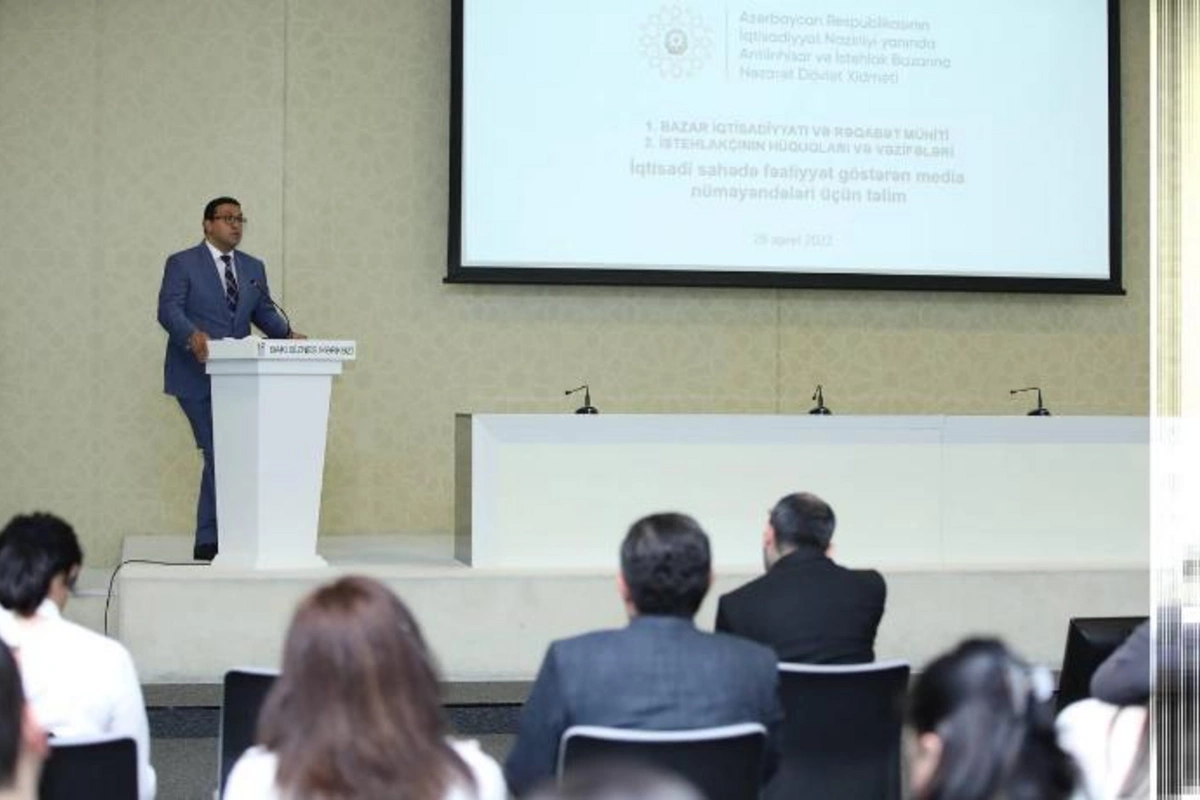 “Bazar iqtisadiyyatı və rəqabət mühiti” və “İstehlakçının hüquq və vəzifələri” mövzularında təlim keçirilib