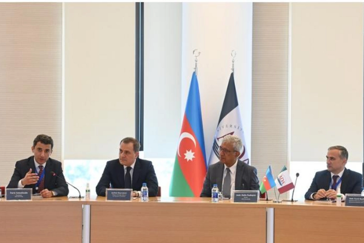 Ceyhun Bayramov Bakıdakı beynəlxalq konfransda iştirak etdi — FOTOLAR