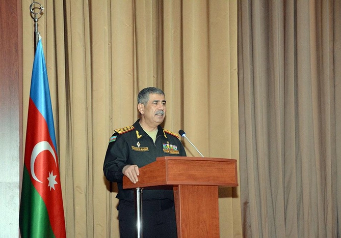 Zakir Həsənov zabitlər və psixoloqlarla toplantı keçirdi — FOTOLAR