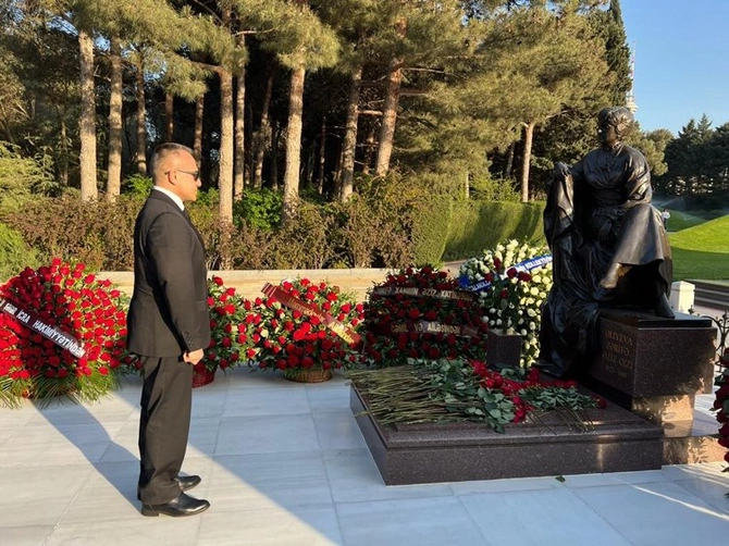 “Benilüks” və “DAYAQ” Zərifə xanım Əliyevanın doğum gününə həsr edilmiş silsilə tədbirlər keçirdi — FOTOLAR