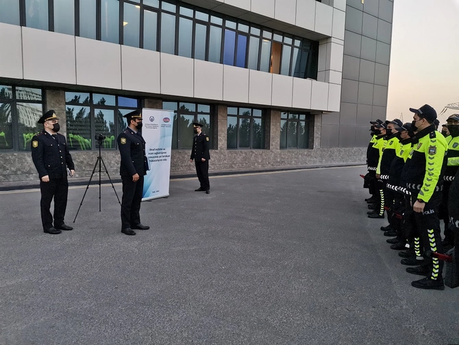 Yol polisləri ilə ekoloji təmiz avtomobillərdən danışıldı — VİDEO