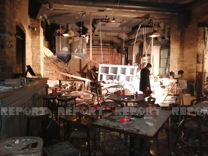 Bakıda gecə klubunda partlayış oldu, yaralılar var — YENİLƏNİB+FOTO Bakıda gecə klubunda partlayış oldu, yaralılar var — YENİLƏNİB+FOTO