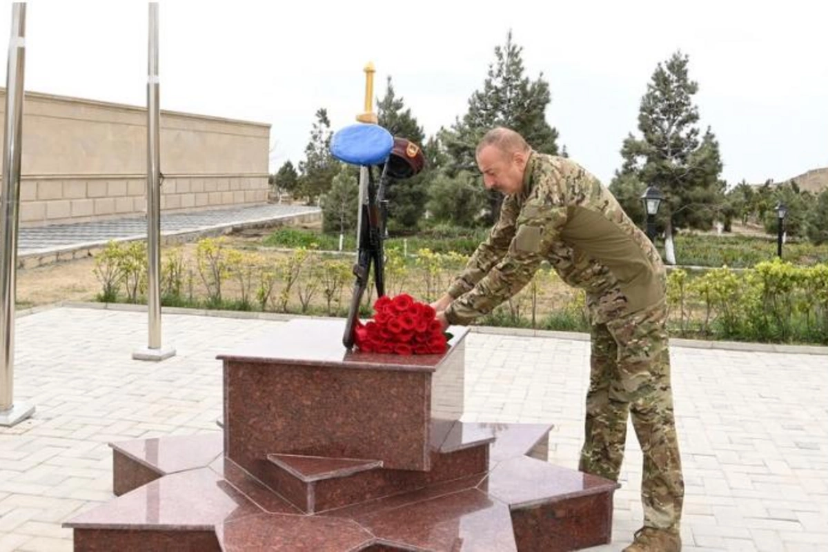 İlham Əliyev şəhid xüsusi təyinatlıların xatirəsini yad etdi