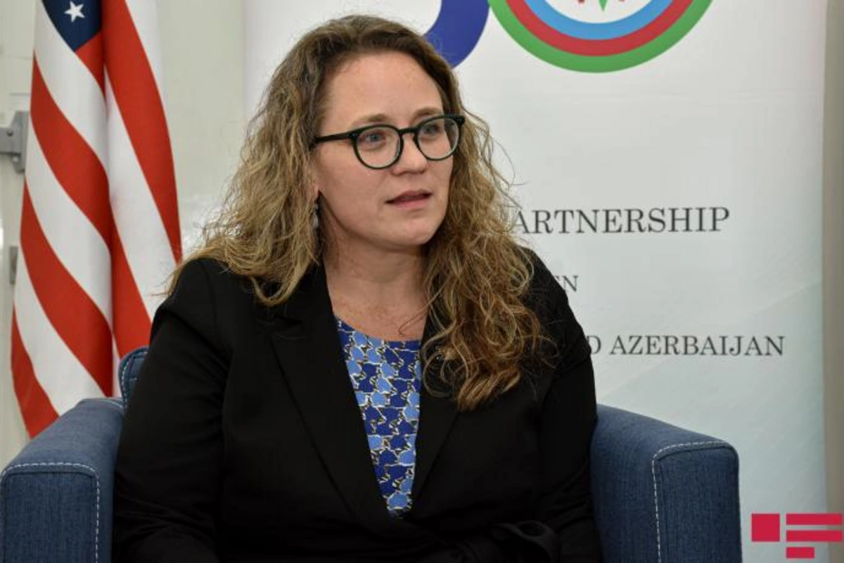 Erika Olson: “Son 30 ildə heç kim Azərbaycanın müstəqilliyinə ABŞ-dan böyük dəstək verməyib” — MÜSAHİBƏ