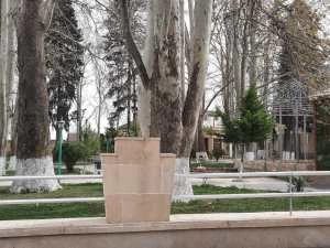 Ağstafada başçı müavini parkda çayxana açdı — FOTOLAR Ağstafada başçı müavini parkda çayxana açdı — FOTOLAR