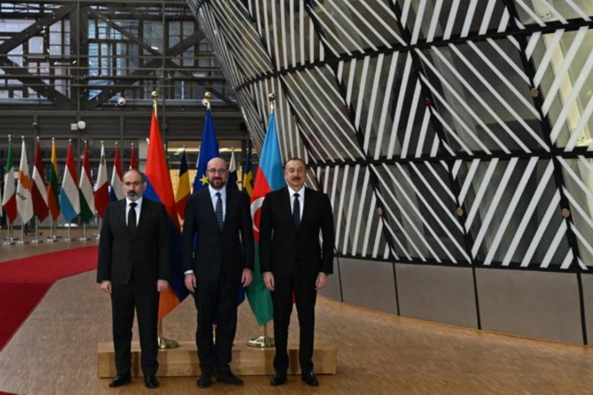 Deputat: “Brüssel görüşündə razılaşdırılan məsələlər Azərbaycanın Ermənistana təqdim etdiyi 5 baza prinsipinə əsasən hazırlanıb