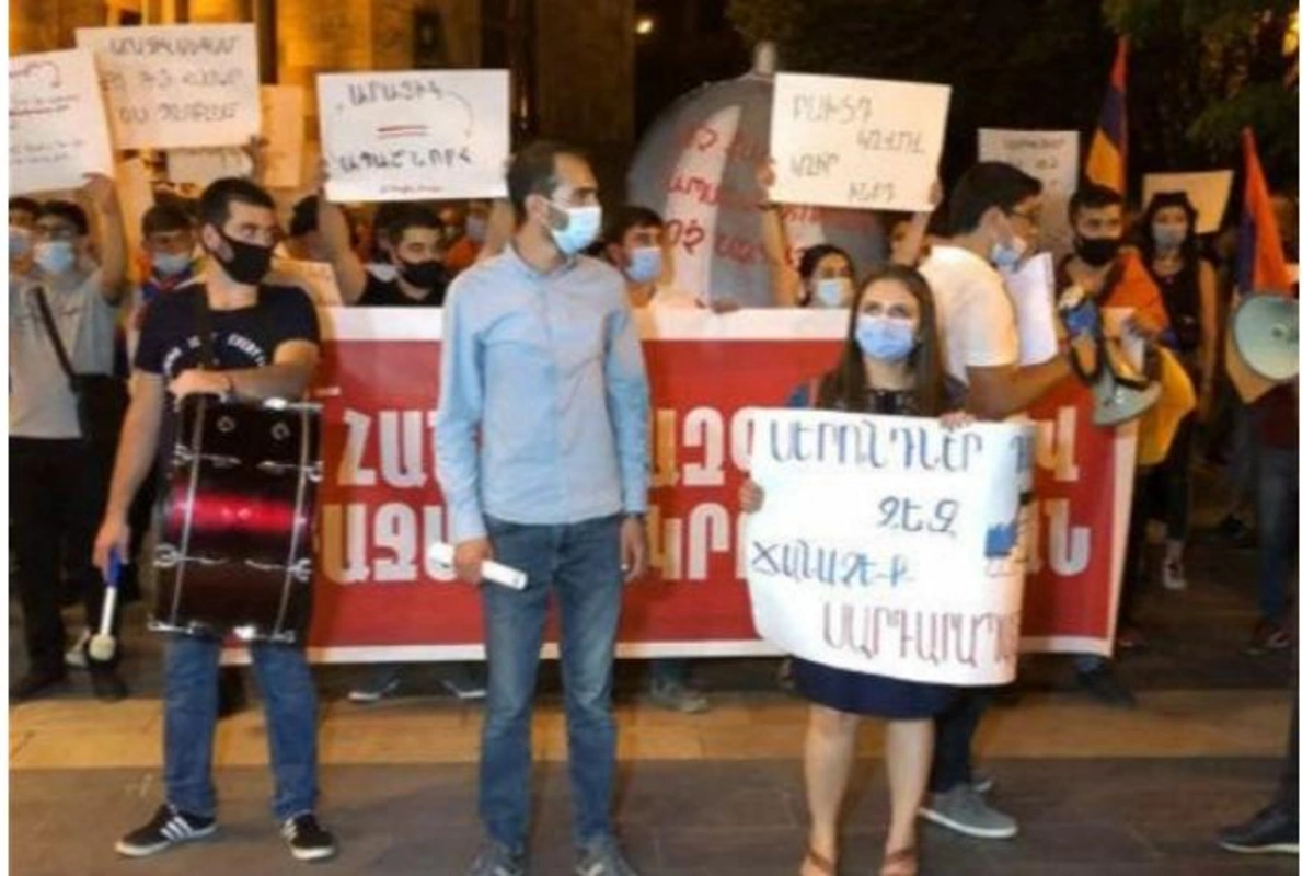 İrəvanda aksiya — Paşinyan nəyə nail olmaq istəyir?