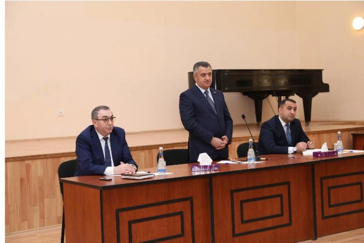 Abşeronda sakinlərin qəbulu keçirildi — FOTOLAR