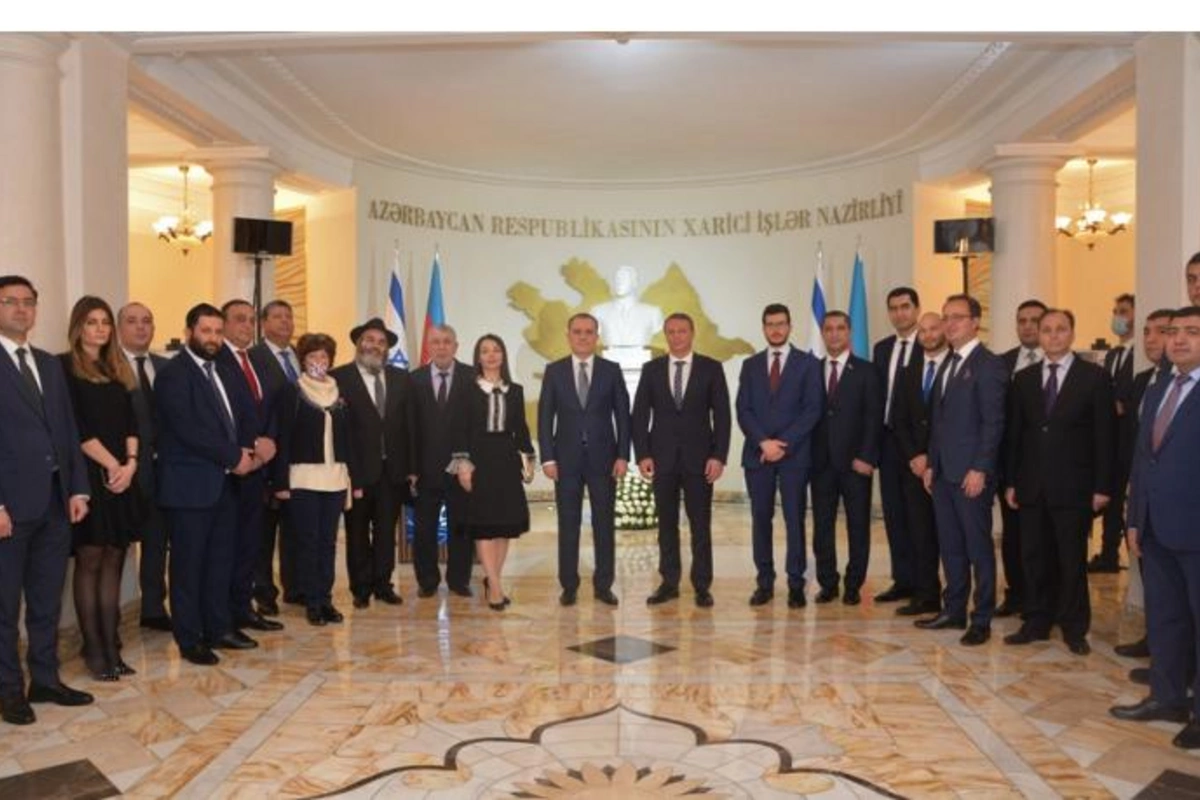 İsrail ilə diplomatik münasibətlərin qurulmasının 30 illiyi qeyd olundu