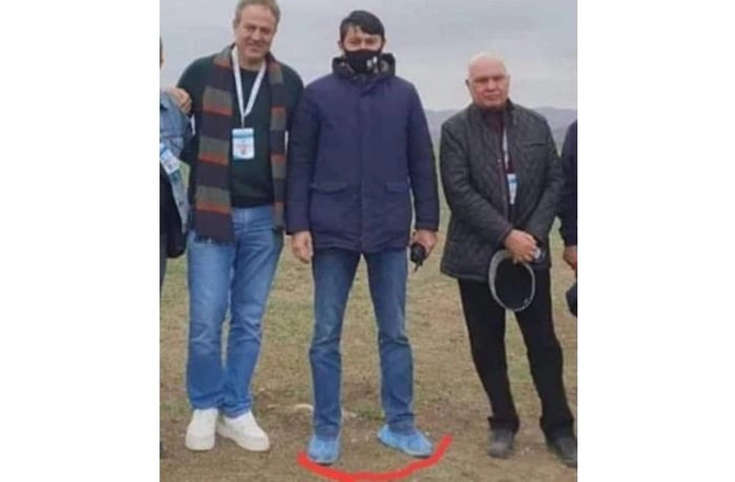 Fuad Muradovun müzakirələrə səbəb olan fotosu ilə bağlı açıqlama — FOTO Fuad Muradovun müzakirələrə səbəb olan fotosu ilə bağlı açıqlama — FOTO