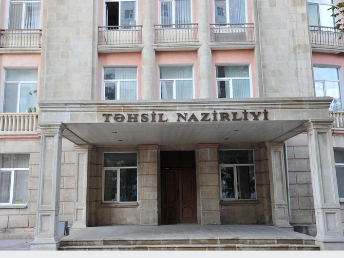 “Təhsildə idarəçilik bərbad vəziyyətdədir” — “20-30 il işləyən məktəb direktorlarının yerdəyişməsi baş vermir”