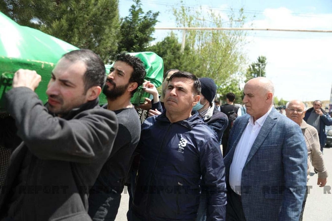 Məzahir Süleymanzadə dəfn olundu — FOTOLAR