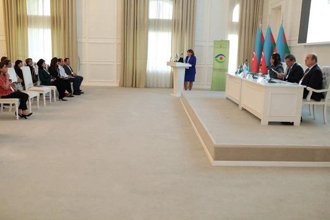“Respublikanın regionlarında oftalmologiyanın müasir nailiyyətləri” mövzusunda konfrans keçirildi — FOTOLAR “Respublikanın regionlarında oftalmologiyanın müasir nailiyyətləri” mövzusunda konfrans keçirildi — FOTOLAR