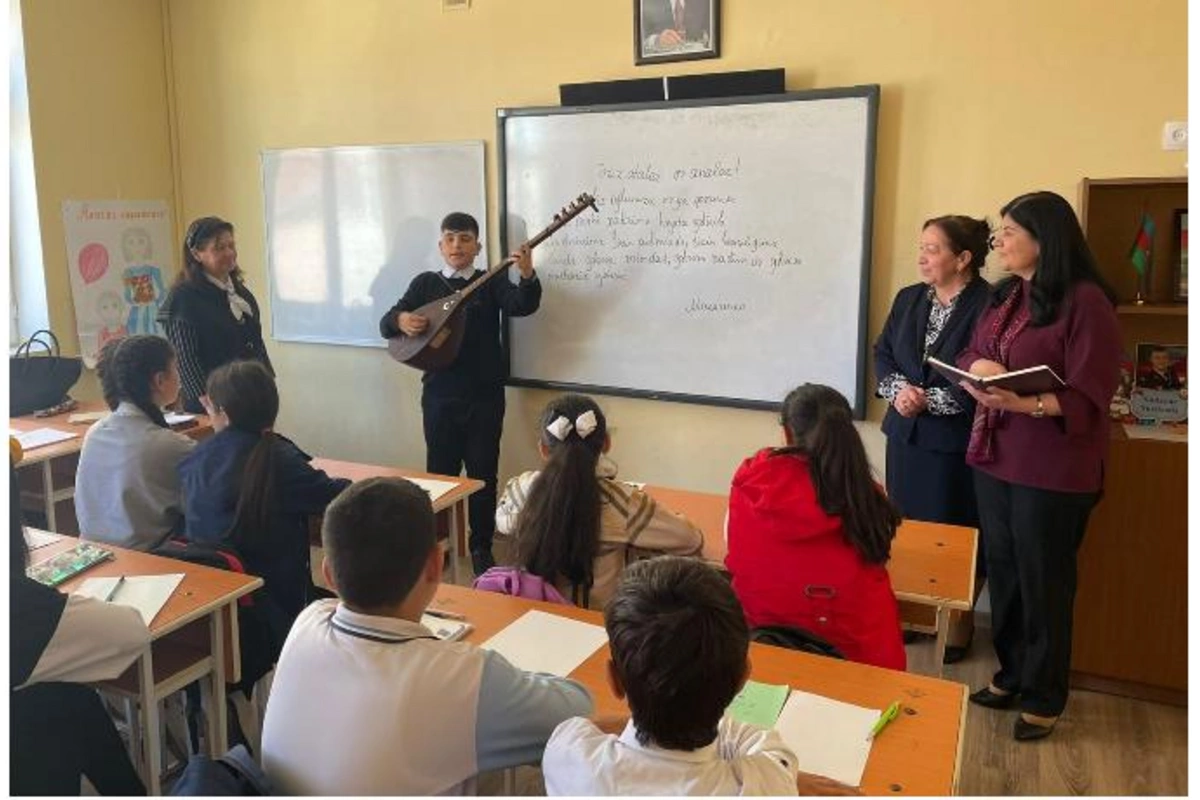 Abşeron məktəblərində “Mənim ailədə vəzifələrim” mövzusunda “Ailə həftəsi” keçirilir — FOTOLAR
