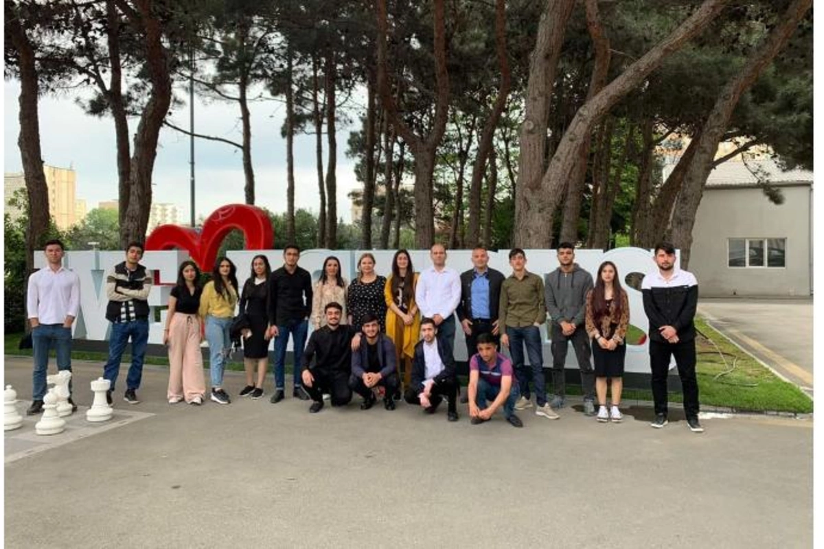 Baş redaktor “Mediada smartfon dövrü” mövzusunda təlim keçdi — FOTOLAR