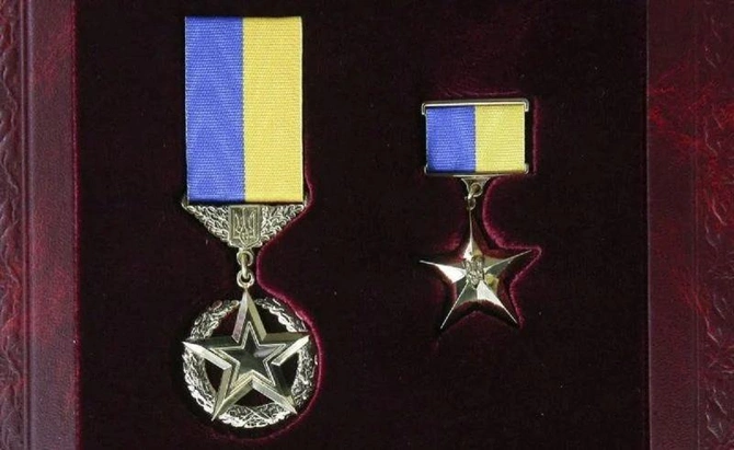 Zelenski Azərbaycan əsilli komandiri təltif etdi — FOTOLAR