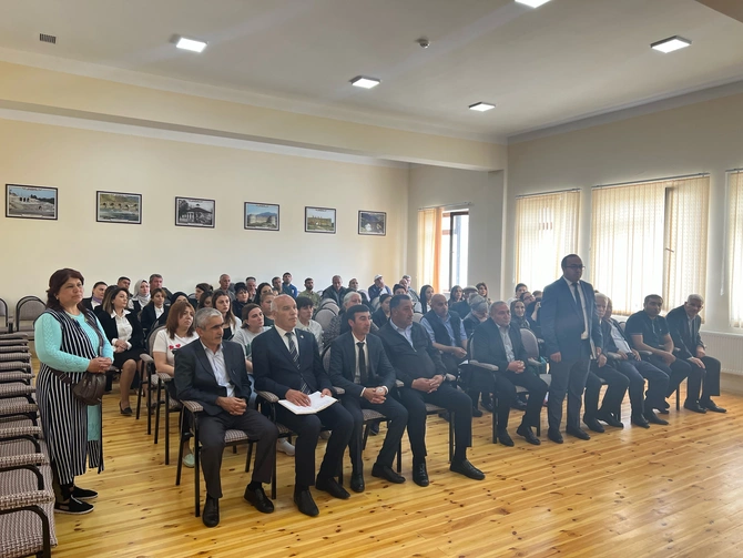 Alı Alıyev Şirvanda səyyar-qəbul keçirdi — FOTOLAR