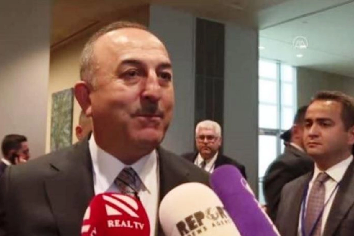 Çavuşoğlu: “Ermənistan Azərbaycanın xoş niyyətli yaxınlaşmalarına cavab verməlidir”