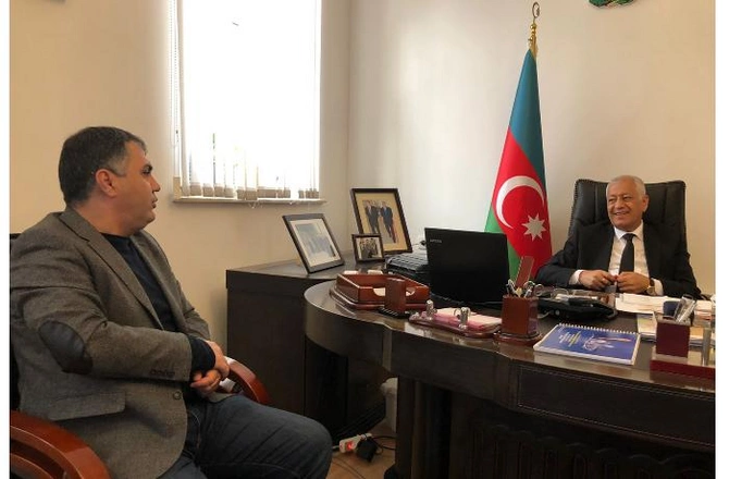 Vahid Əhmədov “Dördbucaq” layihəsində: “Nazirlərimizin 50-60 faizinin Quba-Xaçmaz bölgəsində villası var” — FOTOLAR