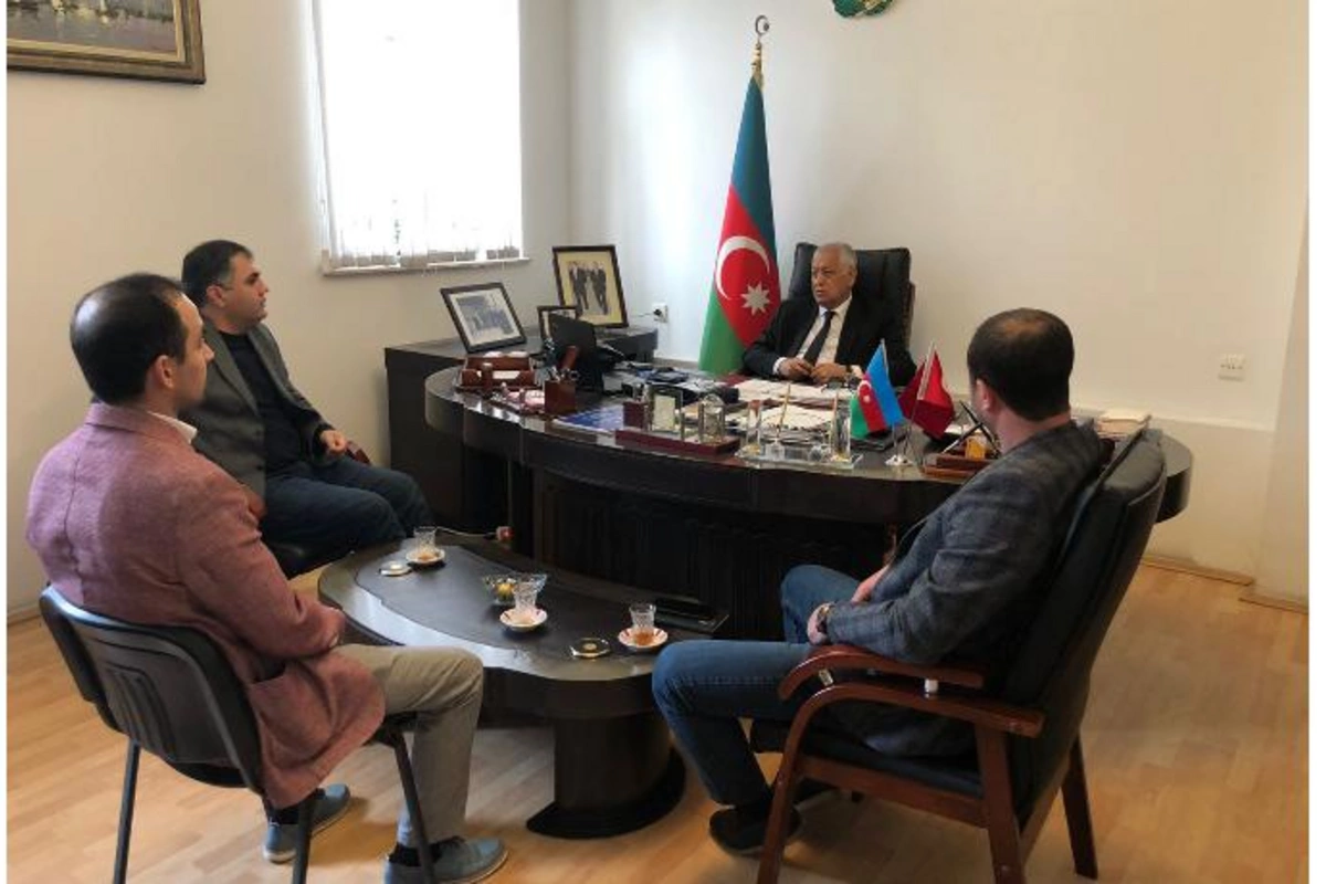 Vahid Əhmədov “Dördbucaq” layihəsində: “Nazirlərimizin 50-60 faizinin Quba-Xaçmaz bölgəsində villası var” — FOTOLAR