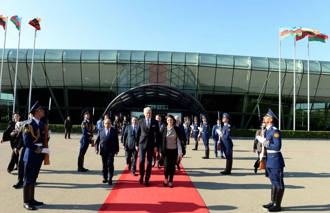 Litva prezidentinin Azərbaycana rəsmi səfəri başa çatdı — FOTOLAR