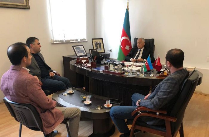 Vahid Əhmədov “Dördbucaq” layihəsində: “Nazirlərimizin 50-60 faizinin Quba-Xaçmaz bölgəsində villası var” — FOTOLAR