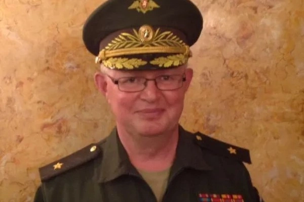 Ukraynada daha bir rus general öldürüldü — FOTO