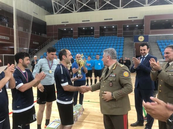 Heydər Əliyevin 99-cu ildönümünə həsr olunmuş mini futbol çempionatına yekun vurulub — FOTOLAR