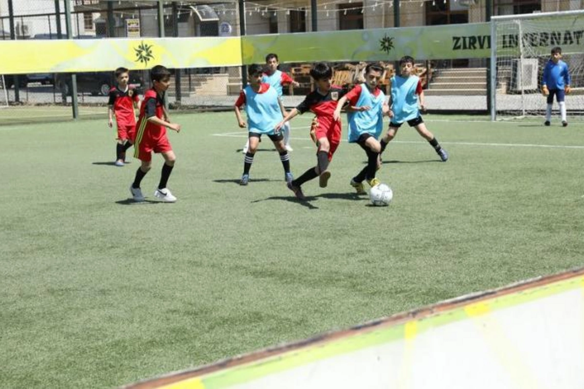 Abşeronda Vətən Müharibəsi Qəhrəmanının xatirəsinə həsr edilmiş mini futbol turniri keçirildi — FOTOLAR