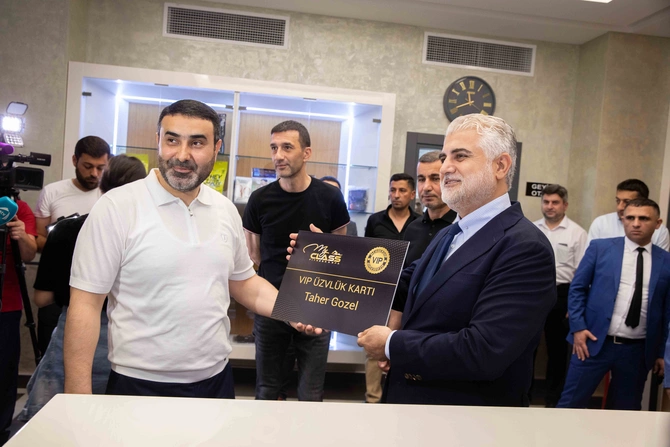 Tahir Gözəl Qurban Qurbanova məxsus idman mərkəzini ziyarət etdi — FOTOLAR
