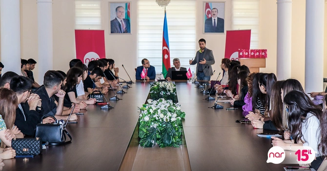 “Nar” yerli İKT peşəkarlarının yetişməsinə dəstək olur — FOTOLAR