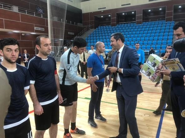 Heydər Əliyevin 99-cu ildönümünə həsr olunmuş mini futbol çempionatına yekun vurulub — FOTOLAR