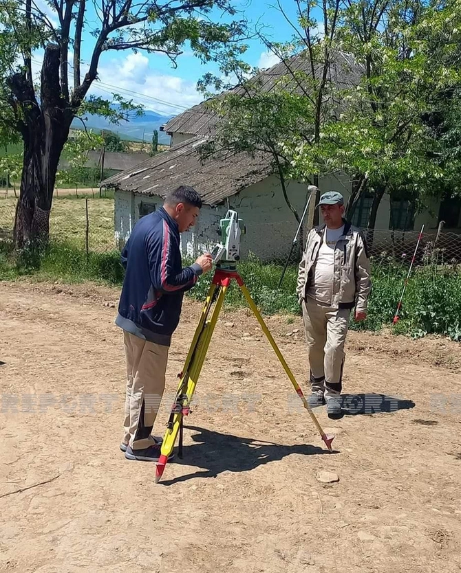Müəllimin evində təhsil alan şagirdlər üçün yeni məktəb tikintisinə başlanıldı — FOTOLAR Müəllimin evində təhsil alan şagirdlər üçün yeni məktəb tikintisinə başlanıldı — FOTOLAR
