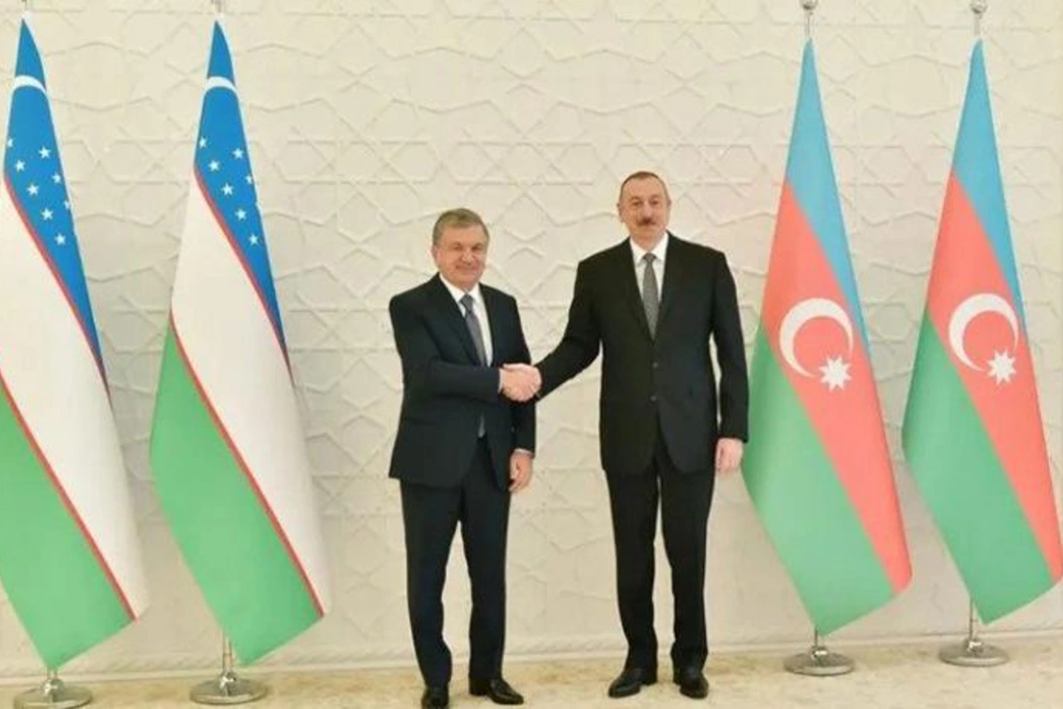 Mirziyoyevin rəsmi qarşılanma mərasimi olub