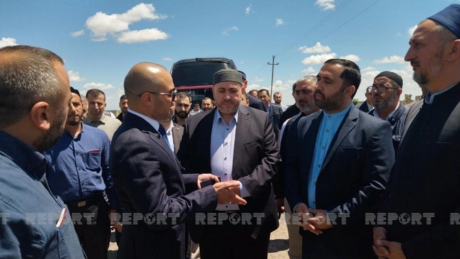 Gürcüstandan gələn azərbaycanlı din xadimləri Ağdamda — FOTOLAR Gürcüstandan gələn azərbaycanlı din xadimləri Ağdamda — FOTOLAR
