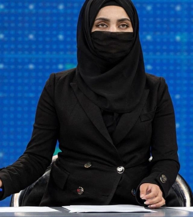“Taliban”dan qadın aparıcılara yeni QADAĞA “Taliban”dan qadın aparıcılara yeni QADAĞA