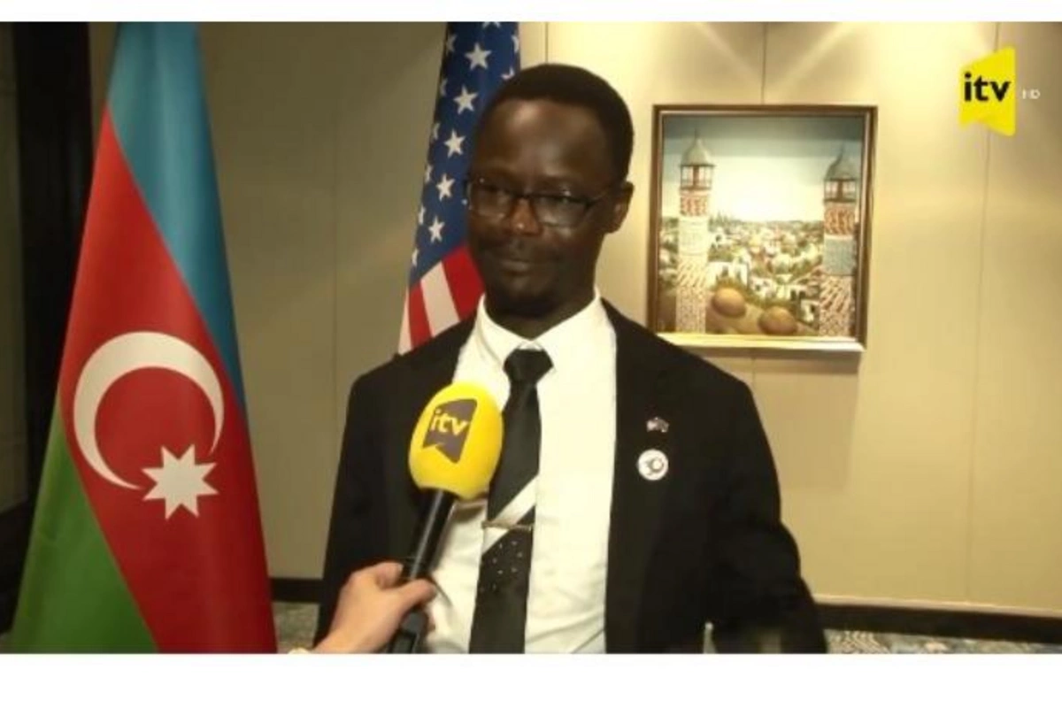 Amerikalı tələbə: Mən dağlıyam, xızılıyam, azərbaycanlıyam