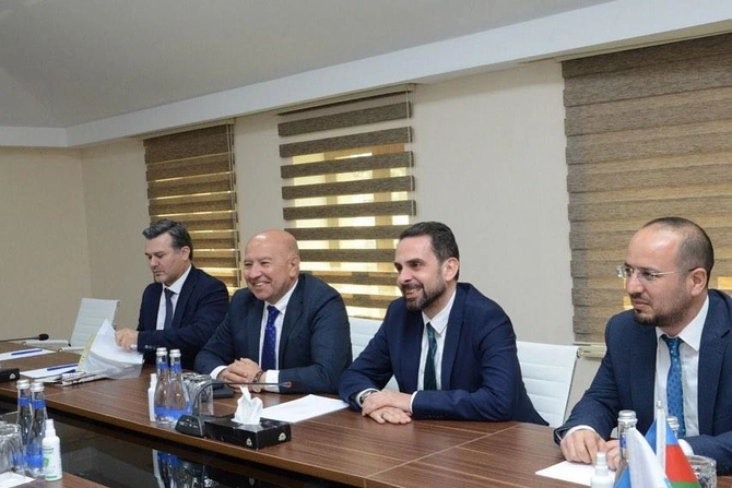Medianın İnkişafı Agentliyində “Albayrak Media Group”unun rəhbərliyi ilə görüş keçirilib — FOTOLAR Medianın İnkişafı Agentliyində “Albayrak Media Group”unun rəhbərliyi ilə görüş keçirilib — FOTOLAR