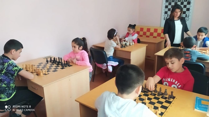 Salyanda şahmat üzrə rayon birinciliyi keçirildi — FOTOLAR Salyanda şahmat üzrə rayon birinciliyi keçirildi — FOTOLAR