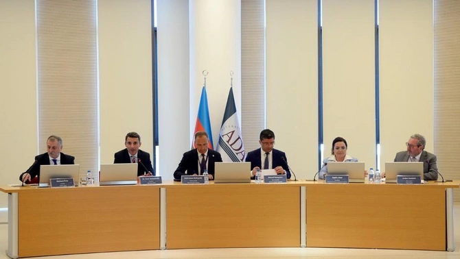 MEDİA yeni mediaya keçid prosesini beynəlxalq ekspertlərlə müzakirə edib — FOTOLAR