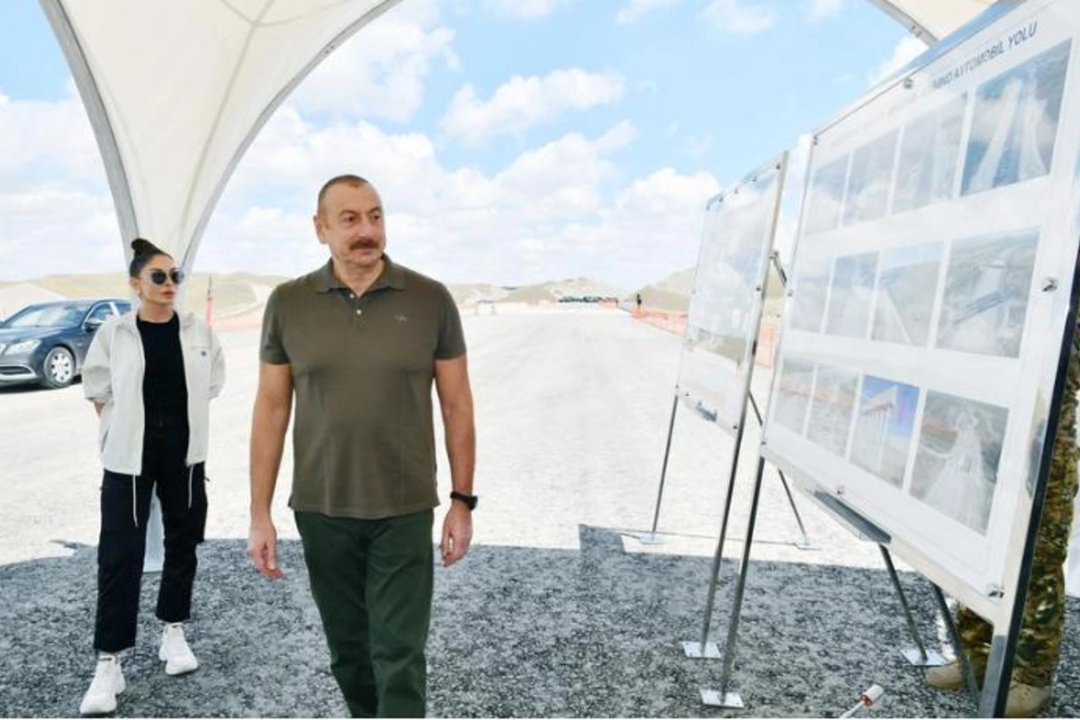İlham Əliyev və Mehriban Əliyeva Zəngəzur dəhlizinin tikintisi ilə tanış oldular — YENİLƏNİB