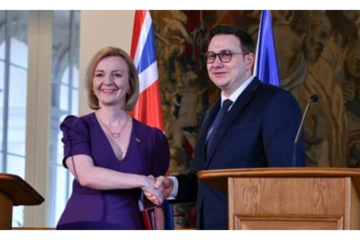 Çexiya və Britaniya ağır silahlarla Ukraynaya dəstək verməyə davam edəcək