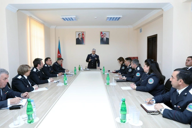 Şəki Regional Miqrasiya idarəsində 28 May Müstəqillik Günü qeyd edildi — FOTOLAR Şəki Regional Miqrasiya idarəsində 28 May Müstəqillik Günü qeyd edildi — FOTOLAR