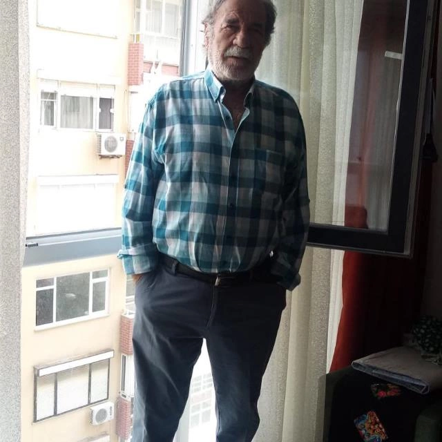 Yenidən ata olan aktyorun övladına verdiyi ad hər kəsi duyğulandırdı — FOTOLAR Yenidən ata olan aktyorun övladına verdiyi ad hər kəsi duyğulandırdı — FOTOLAR