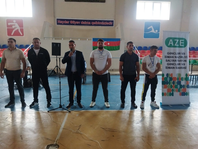 Kikboksinq üzrə Salyan rayon birinciliyi keçirildi — FOTOLAR